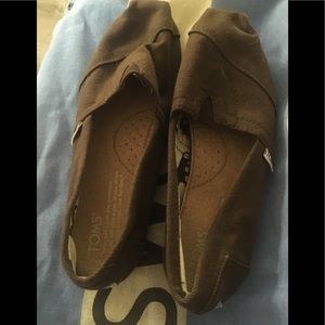 TOMS